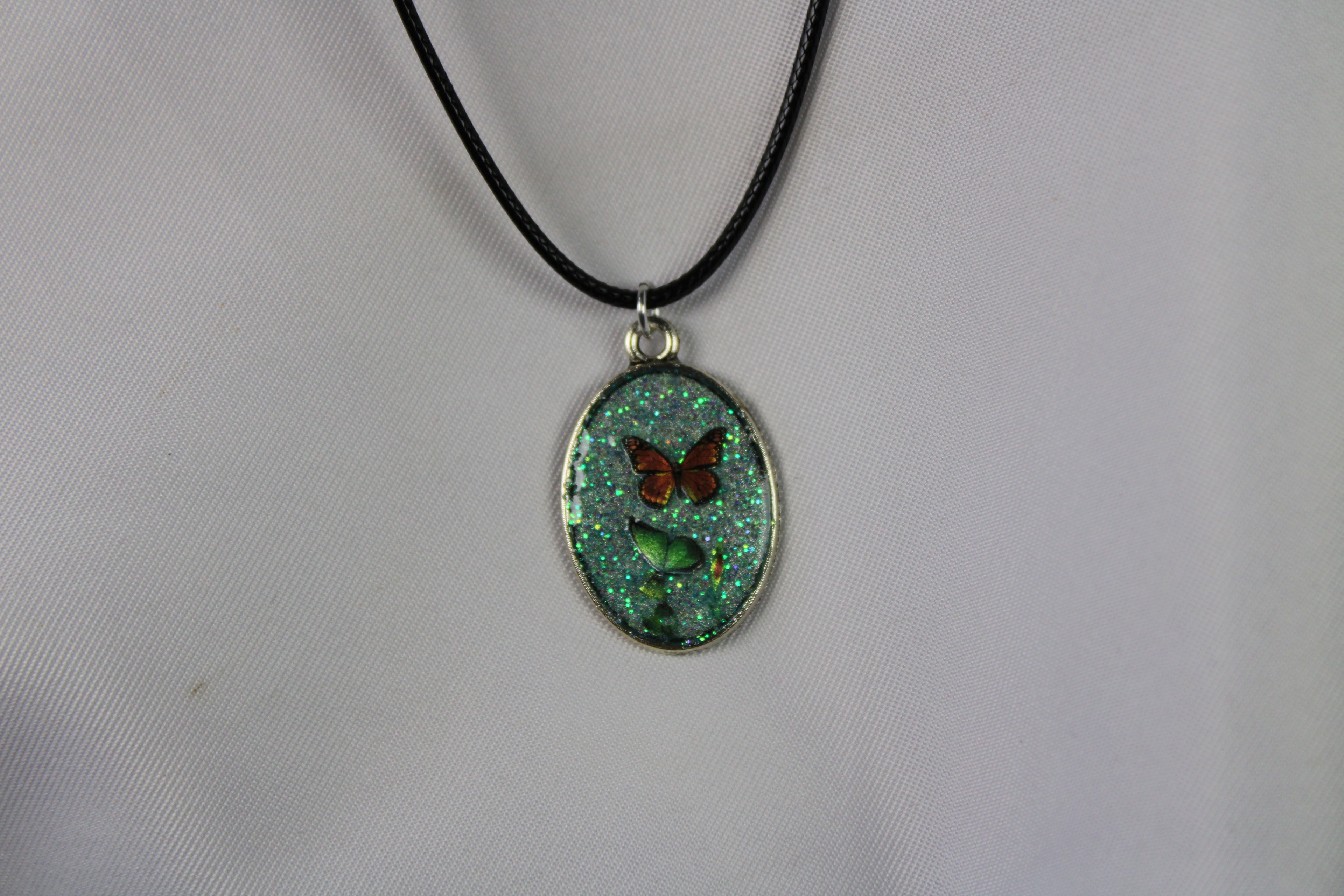 Pendant Necklace