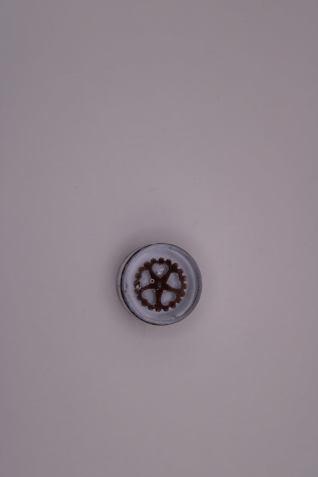 Ear gauge